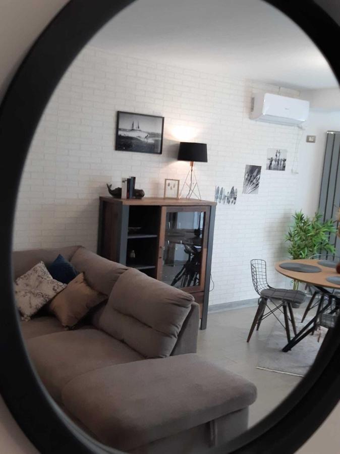 Vintage Breeze Apartment - Spa Pools Resort ママイア エクステリア 写真